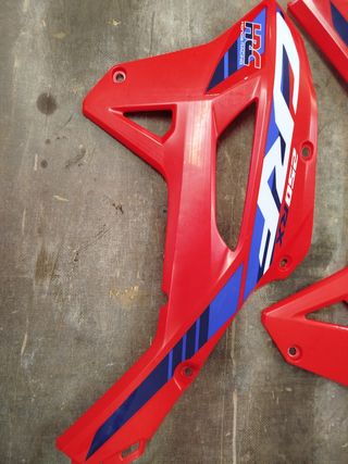 Plasticos Radiador CRF250RX -Originales Honda