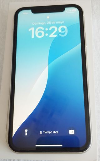 iPhone 11 Blanco - Como Nuevo