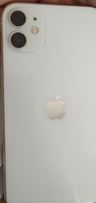 iPhone 11 Blanco - Como Nuevo
