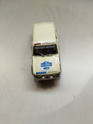 Seat 850 Scalextric