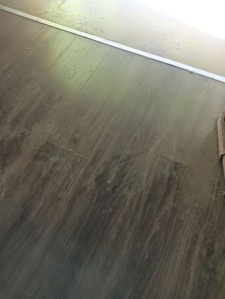 65m2 - Suelo laminado clic 20x129cm + base