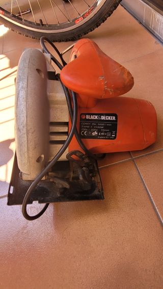 Sierra circular Black&Decker