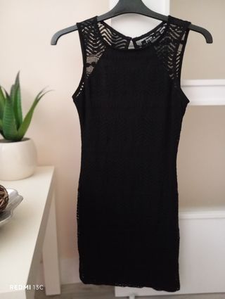 2 vestidos negros encaje eventos