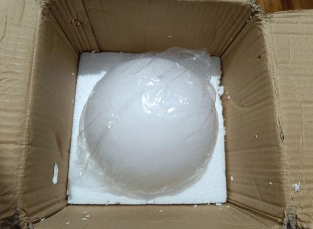 Lámpara colgante esfera dorada