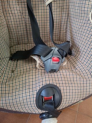 Silla coche Prenatal - Bebé a favor de la marcha.