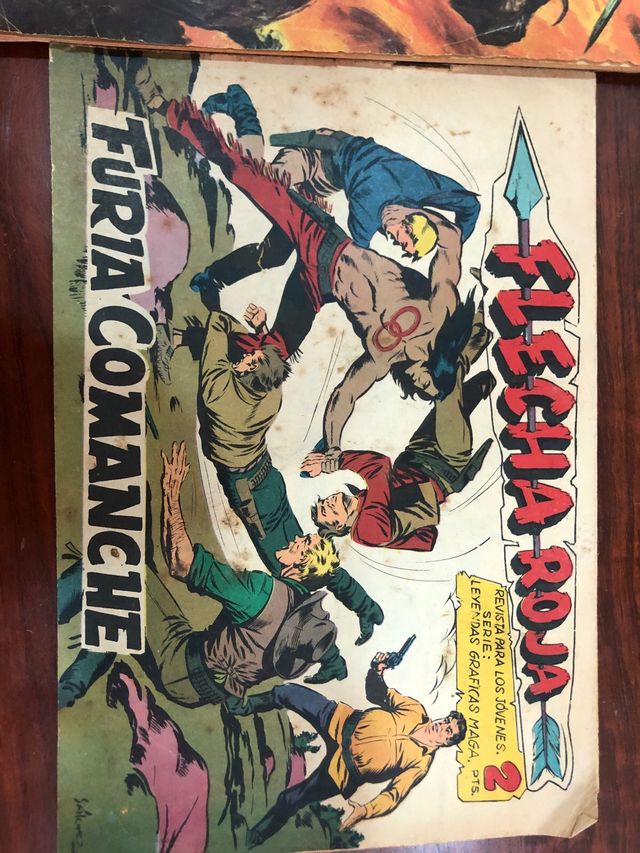 LOTE COMICS ANTIGUOS RELATOS SALVAJES,FLECHA ROJA