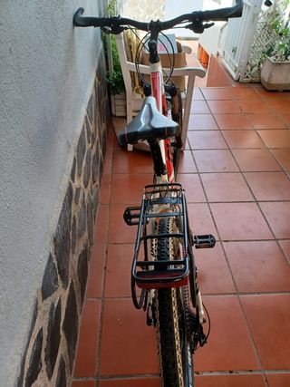 Bicicleta Giant Talon Montaña