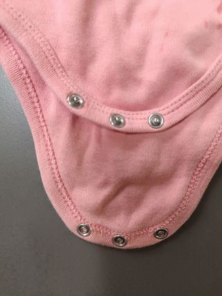 Body Bebé niña 6-9 meses.