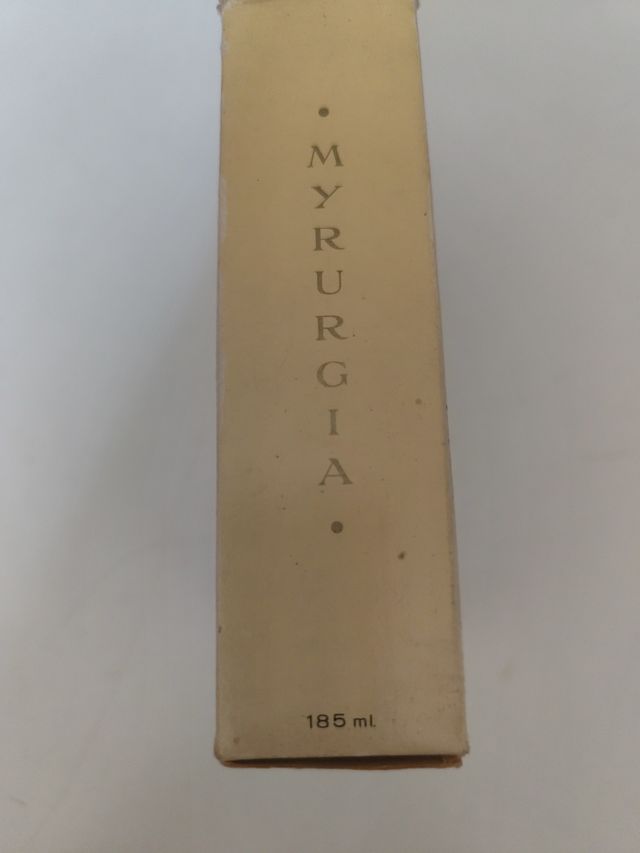 Colonia Maderas de Oriente Myrurgia