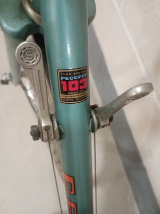 Bicicleta carretera vintage Peugeot