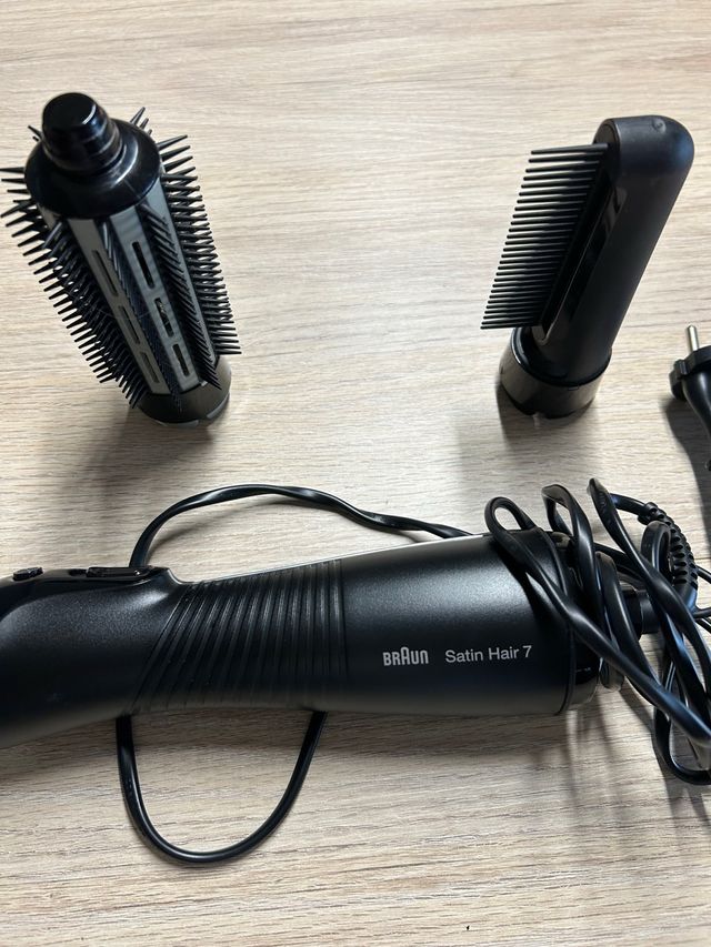 BRAUN Cepillo moldeador modelo Satin Hair 7