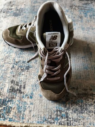 Zapatillas New Balance 574 - Verde Oliva - 40,5