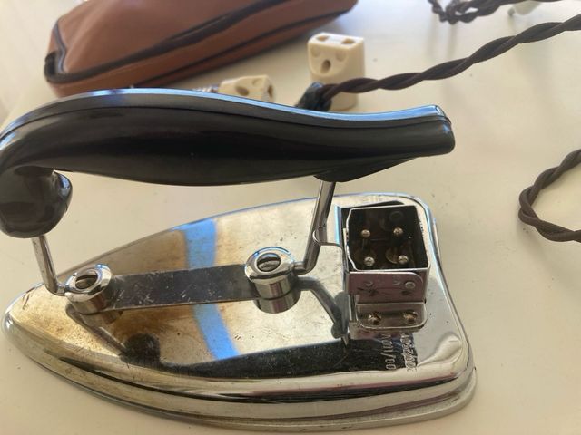 Ferro da stiro vintage anni '50