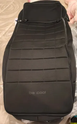 Silla gemelar doble, marrón. Marca Be cool