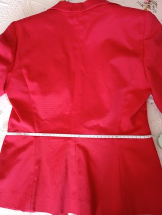 Chaqueta roja mujer - Talla 38 pero es como una S