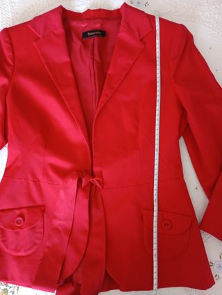 Chaqueta roja mujer - Talla 38 pero es como una S