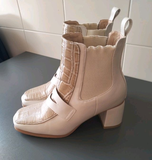 Botines beige y blancos Rockaway