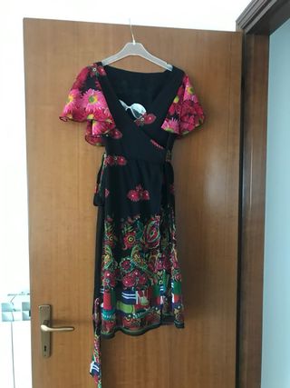 Vestito Desigual nero fiori