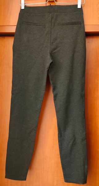 Pantalón pitillo gris marengo nuevo, Lefties