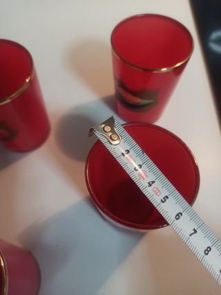 Vasitos rojos de aperitivo vintage