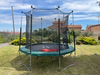 Cama elástica infantil