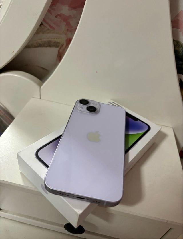 iPhone 14 - Púrpura