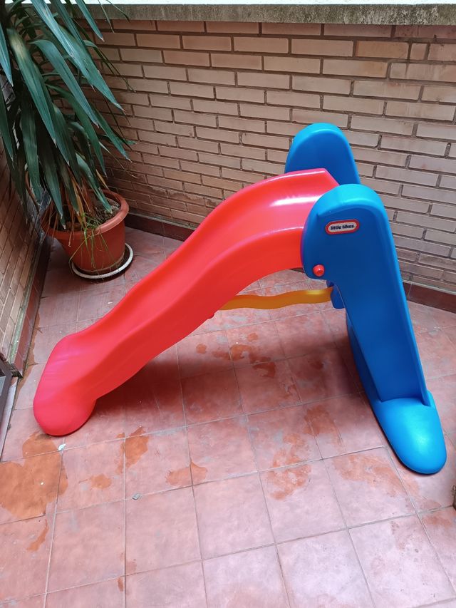 Tobogán Little Tikes infantil