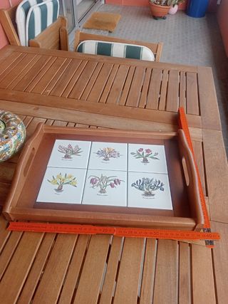 Vassoio legno piastrelle fiori