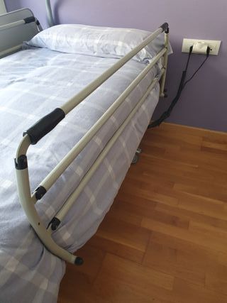 Cama eléctrica articulada con elevación y colchón