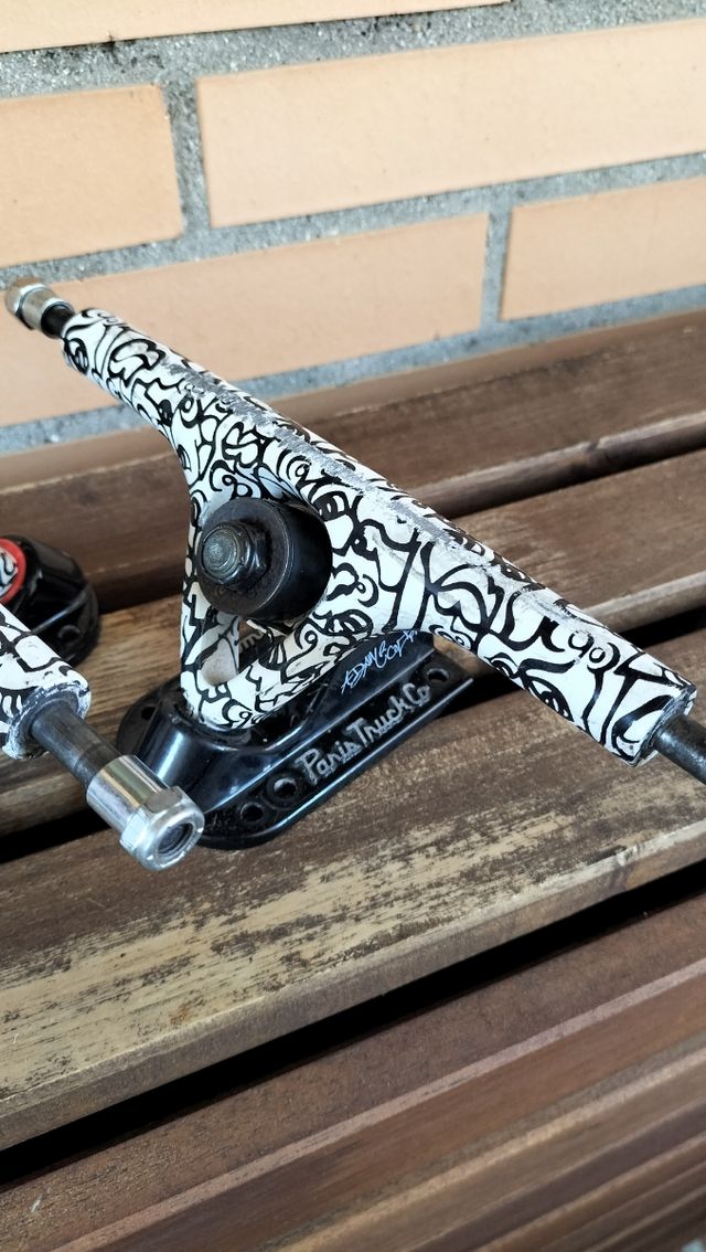 Ejes longboard Paris Trucks Adam Colton