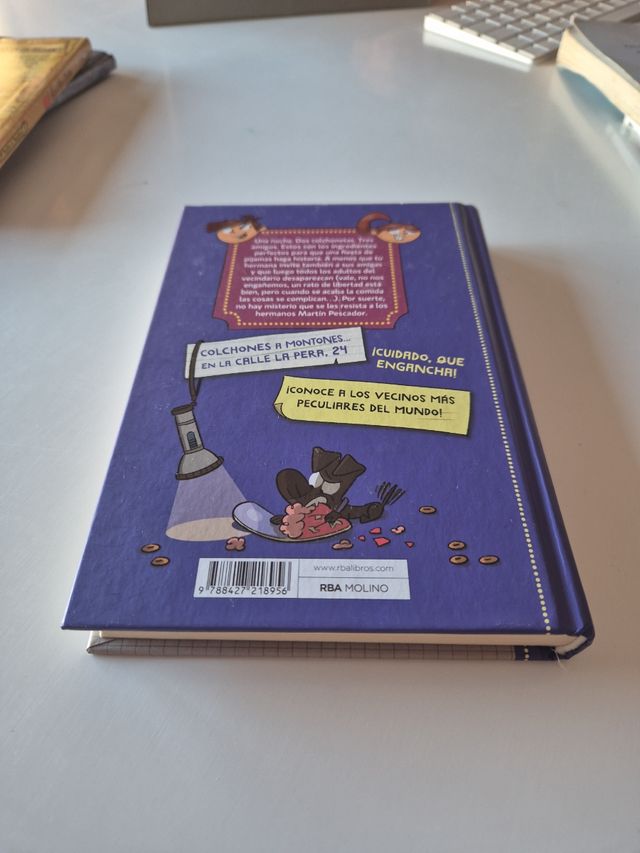 Misterios a domicilio 7 - Fiesta pijamera