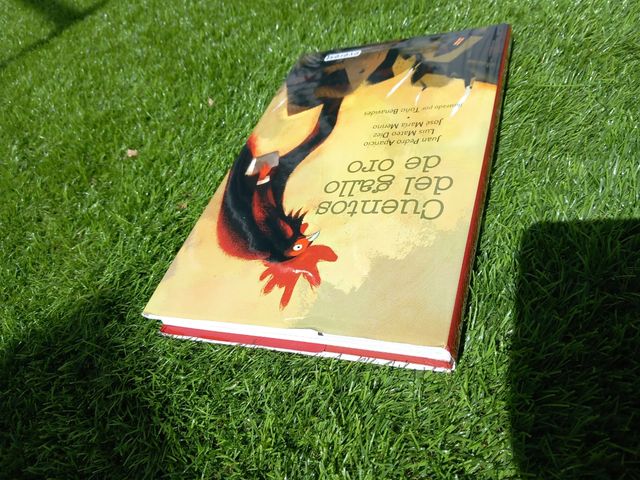 Cuentos de gallo de oro (Narrativa Everest) (Sp...