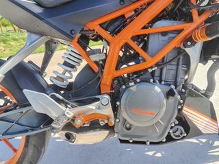 KTM Duke 390 ABS