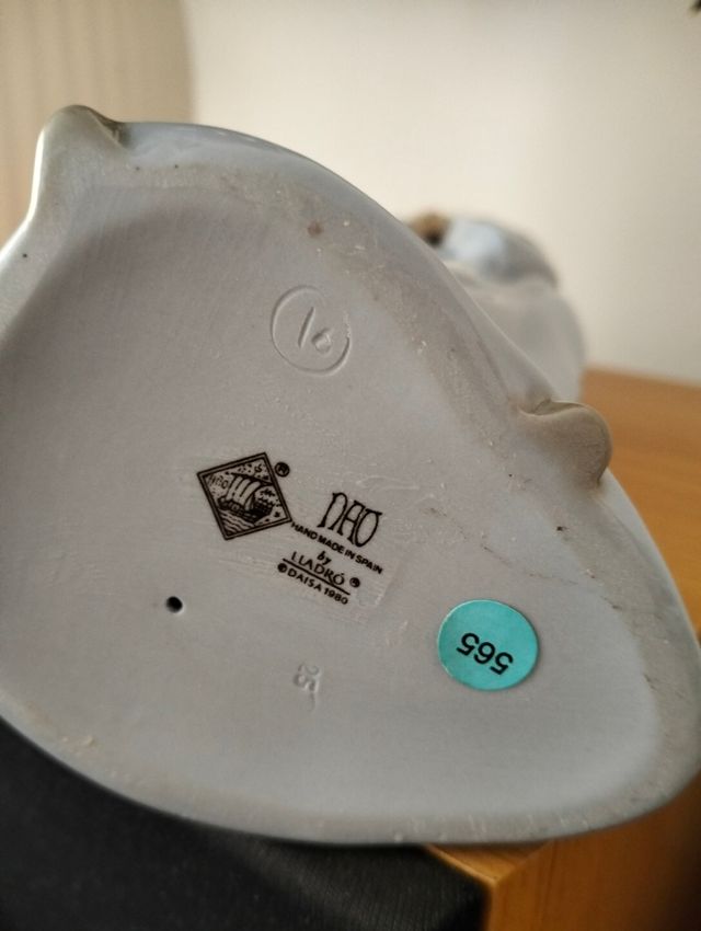 Figura Lladró Niña orando