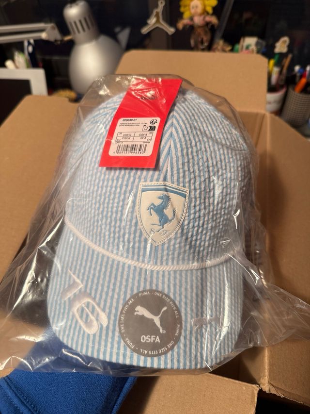 Gorra Puma Ferrari Leclerc - Azul/Blanco
ferrari