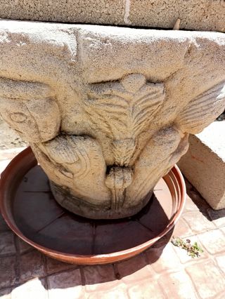 Macetero de piedra. Lote de 4 unidades 100€.