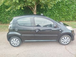 Citroen C1 muy buen estado con pantalla Android