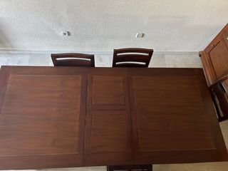 Mesa de salón y 6 sillas