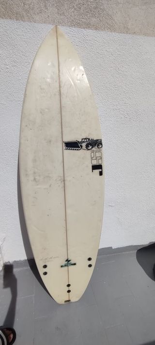 Tabla de surf 5'9" JS - electro