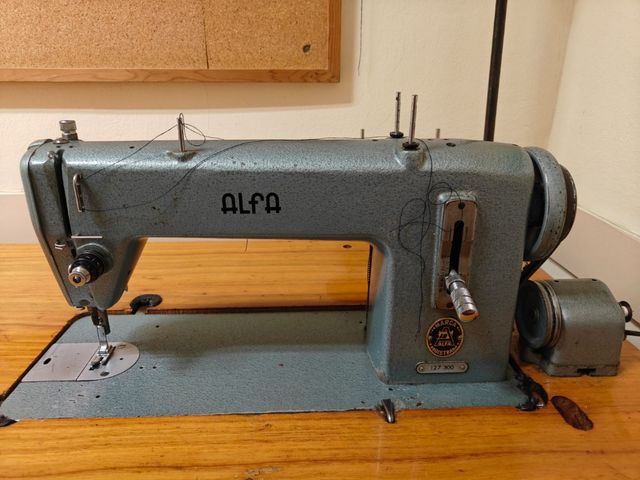 Máquina coser Alfa industrial