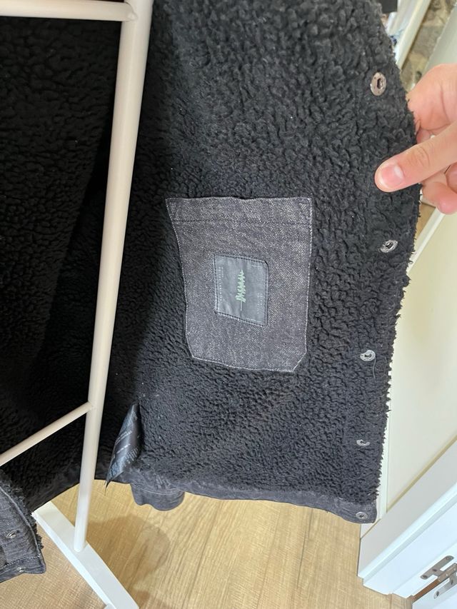 Chaqueta vaquera negra borreguillo