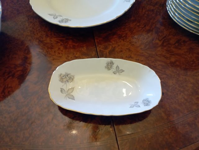 Piatti Richard Ginori, grigio-bianco