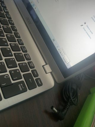 Acer Aspire V5 - Ecrã Táctil Prateado