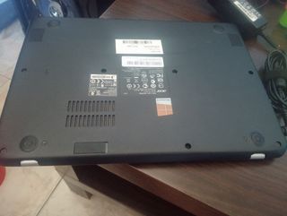 Acer Aspire V5 - Ecrã Táctil Prateado