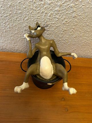 Figura Gato al agua -Decoración