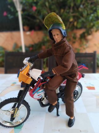 Motocross 1:6 con figura