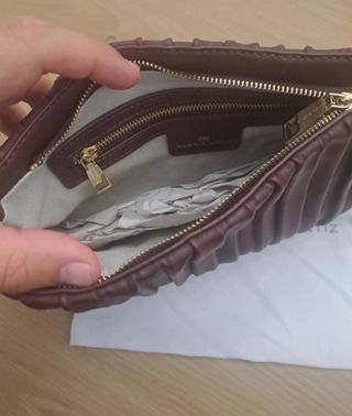 Bolso Gloria Ortiz Burdeos Pliegues