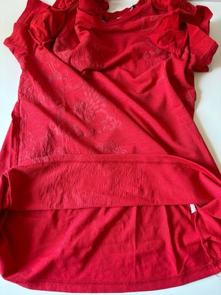 Camiseta Desigual roja - Talla S