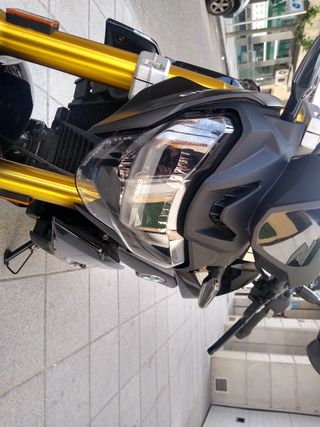 BMW G310R - Moto Impecable