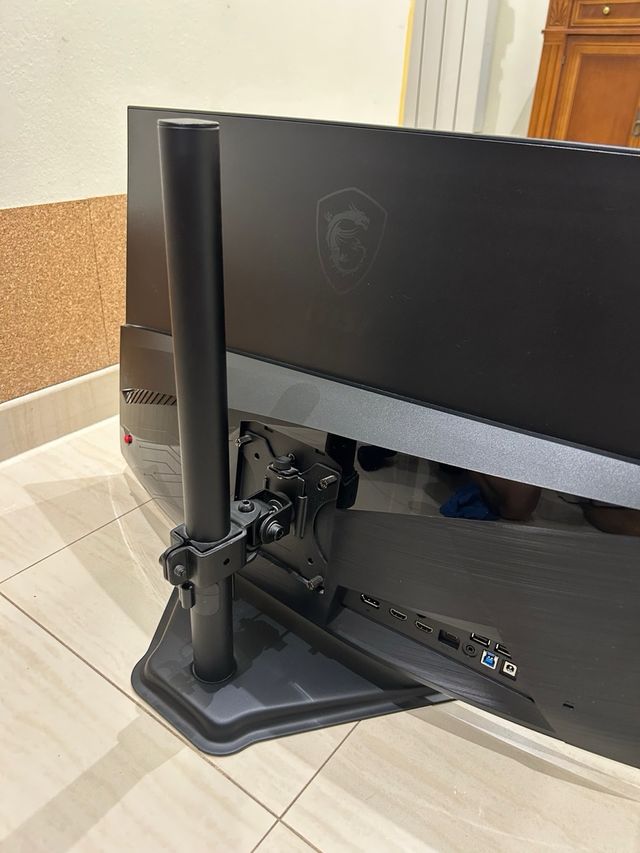 Monitor curvo MSI Gaming 31,5"